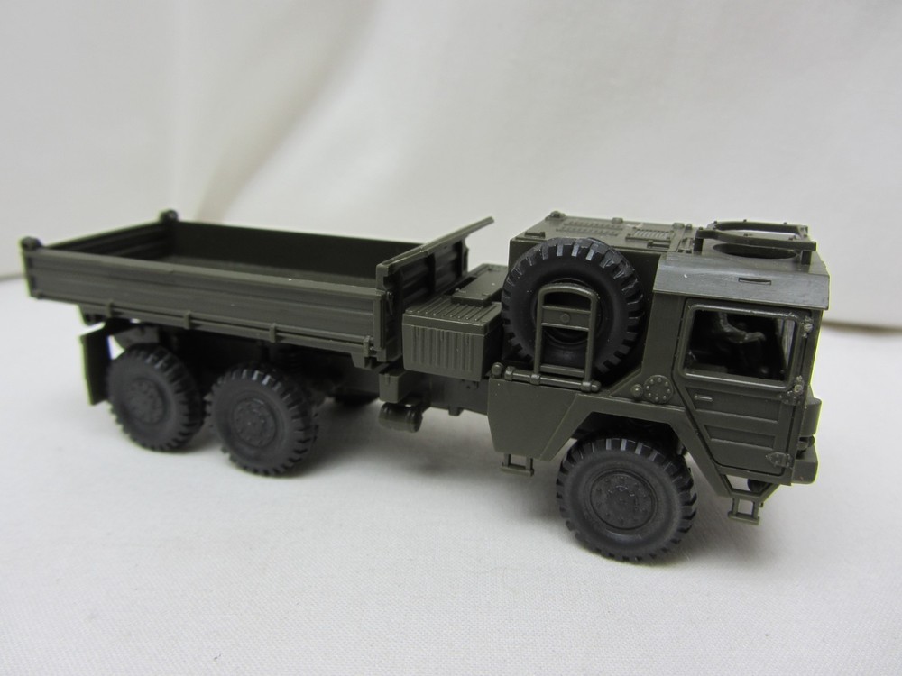 ROCO MINITANKS DBGM #295 Bundeswehr German Army MAN 4530 7 Ton Dump Truck Kipper