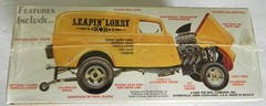 AMT 1933 Willys Van 1:25 Plastic Model Kit 6182 427 Cammer NIB