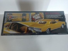 AMT ’67 Chevelle Pro Street 1/25 Scale Plastic Model Kit