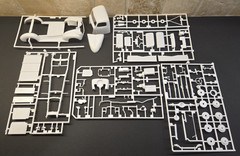 Revell, Trucks, ’41 Chevy Pickup, 2’n 1, 1/25, Sealed Parts Inside