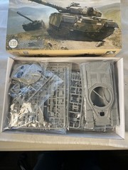 Takom 1/35 British Main Battle Tank Military Chieftain Mk.11 No. 2026 New