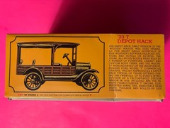 1923 T DEPOT HACK TRUCK MODEL KIT AMT ERTL 1/25 SCALE NEW IN OPEN BOX COOL LOOK!