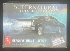 Supernatural 1967 Chevy Impala AMT 1/25 Scale Plastic Model Kit Join The Hunt