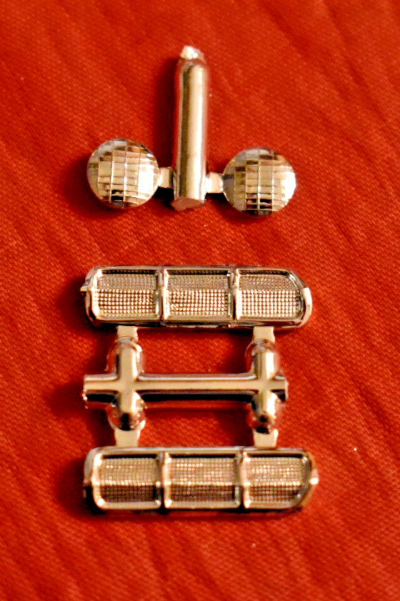AMT 1977 Ford Mustang Head and Taillights 1/25