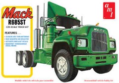 amt 1039 1/25 Mack R685ST Semi Tractor Cab