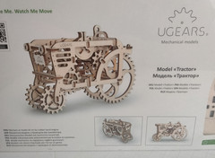 New UGEARS Mechanical Tractor Model Kit New Sealed Building Set one corner flaw