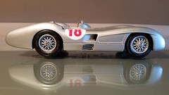 Mercedes Benz Race Racing Car Racer Vintage Le Mans Built Model 24Metal