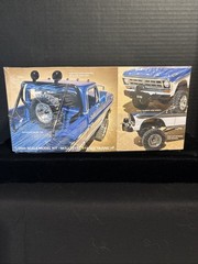 MOEBIUS 2567 1971 FORD F-250 CUSTOM 4×4 PICKUP TRUCK MODEL KIT-NIB-1/25 SCALE