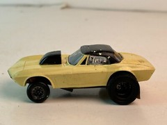 AMT, Lindberg, MPC 1:43 Scale? 1967 Corvette Drag Car Model Kit