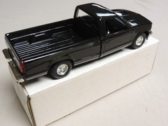 1990 Chevrolet Silverado C1500 pickup 1/25 ERTL dealer promo Black RZ truck
