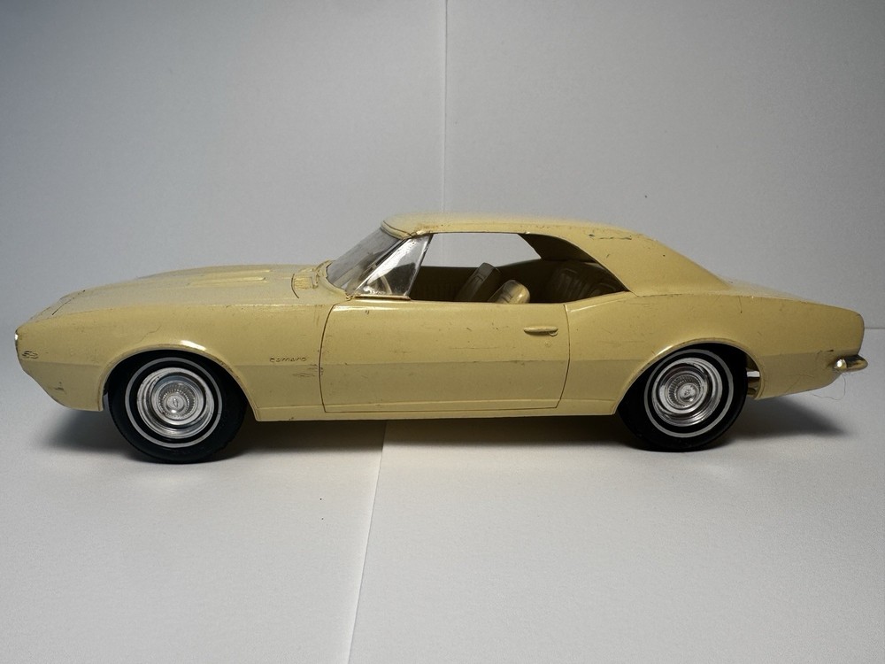1967 Chevy Camaro Pale Yellow Coupe hardtop