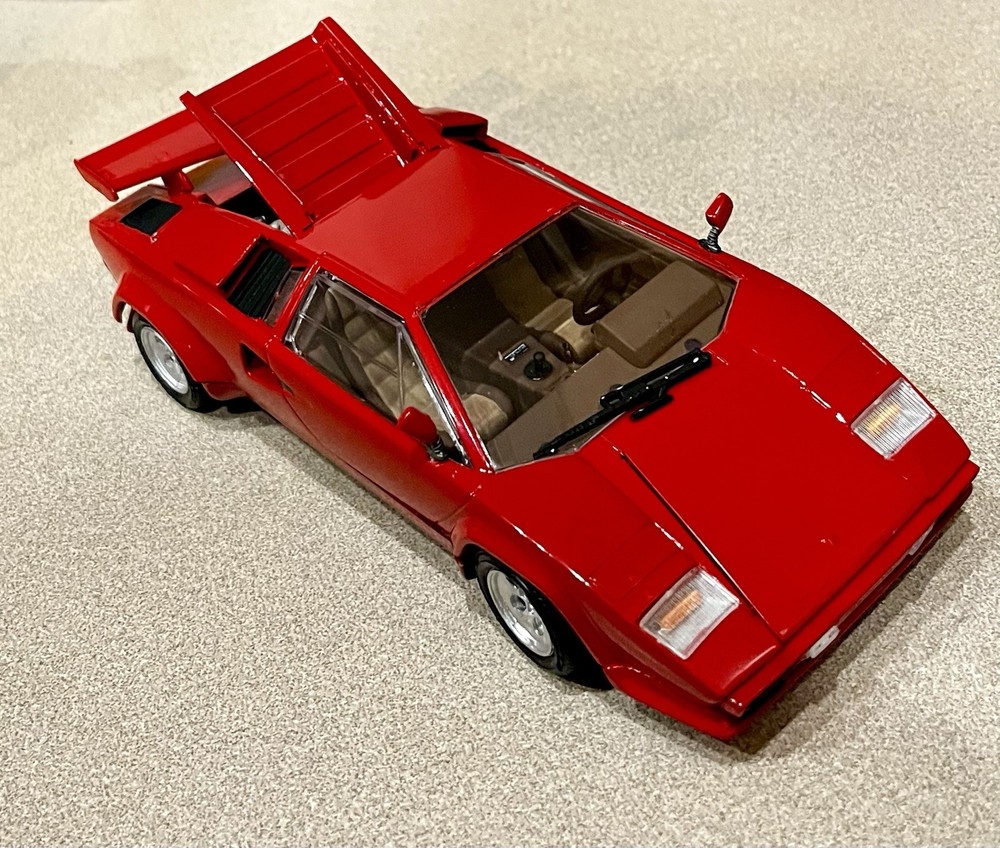 🏁 Built Plastic Model Car Kit TAMIYA Red Lamborghini Countach LP500S – 1/24 🏁