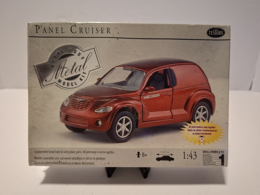 Testors 420022 1:43 Red Panel Cruiser Car Metal Body Model Kit
