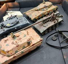 Lot of 5 Rough 1:35 Built Painted Plastic Model Tank Kits Modern Merkava M110