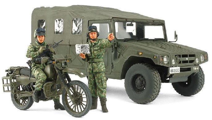 Tamiya 25188 1:35 JGSDF Recon Motorcycle & High MobilitySet Vehicle Kit