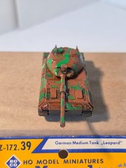 ROCO HO Minitanks Z-172.39 German Medium Tank “Leopard” Customized Austria OB