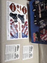 REVELL 1:32 SNAP TITE HARLEY DAVIDSON TRACTOR TRAILER MODEL KIT PARTS LOT