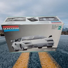 Monogram – 1991 Lamborghini LP500S – Used Kit #2769-0201 – 1/24 Scale – Skill 2