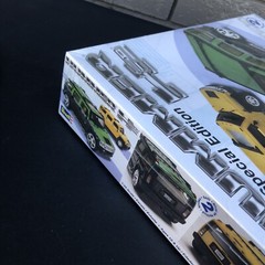 Revell Hummer H2 Special Edition 2’n1 Kit # 85-4207 New Sealed
