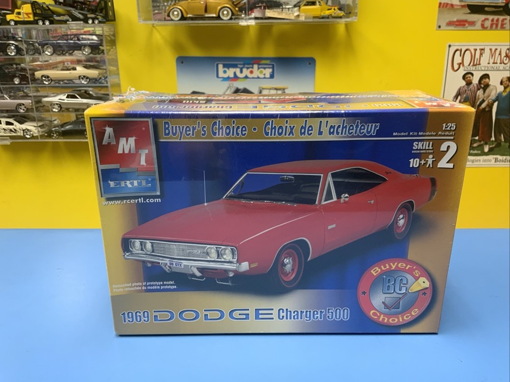 AMT ERTL 1969 Dodge Charger 500 Buyer’s Choice NEW