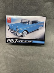 AMT 1957 Chevy Bel Air Model Car Scale 1:25 – Blue/White #AMT638M