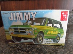 1972 GMC JIMMY RETRO DELUXE KIT 1/25 AMT / ROUND 2 SEALED 2022
