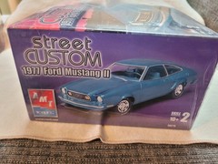 AMT ERTL 1977 Ford Mustang II Street Custom Model Kit 1:25 Scale Factory Sealed!