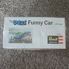 1967 Revell Miss Deal Studebaker DRAG Racing FUNNY CAR Model Car KIT H-1266