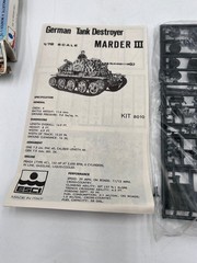 ESCI 8010 Marder III German Tank Destroyer WWII 1:72 Scale Plastic Model Kit