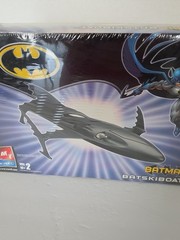 AMT Ertl Batman Batskiboat Skill Level 2 – 1/25 Model Kit New in Box Sealed