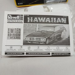 Revell 1/25 Roland Leong’s Hawaiian Fuel Funny Car Limited Edition Tin Kit…
