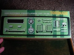 VINTAGE AMT 1968 OLDSMOBILE TORONADO 1/25 MODEL KIT UNBUILT NMIB