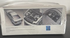 Revell Muscle 85-2839 ’06 Ford Mustang GT Plastic Model Kit 1:25 Scale Sealed