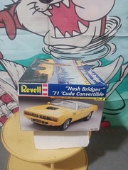 1/24 -“Nash Bridges ” 1971 ‘ Cuda Convertible ! Rare Box Cover ! Sealed Inside!