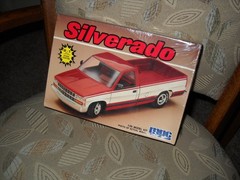 😎MPC MODEL KIT #6096 1/25 “CHEVY SILVERADO C-1500 TRUCK 2 n 1 /STOCK CUSTOM😎