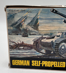 ESCI 8004 Sd.Kfz.124 Wespe German Self-Propelled Howitzer WWII 1:72 Model Kit