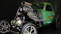 Hot Rod w Ford 1966 V8 Custom Built Dream Dragster Race Car Metal Body Model