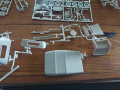 AMT FORD 1932 Phaeton model kit Build 1 of 2 ways New in Open Box Lot # 58