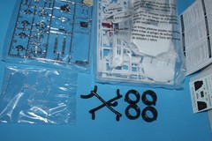 DODGE VIPER RT/10 1:25scale model kit MONOGRAM Dream Rides #85-4010 sealed parts