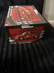 Revell 1/25 Fast & Furious F-150 SVT Lightning Plastic Model Kit – Red