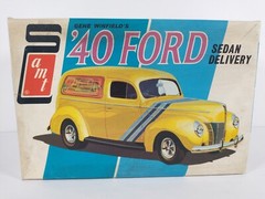 Gene Winfield ’40 Ford Sedan Delivery AMT 1:25 Model Kit T292 Parts Lot