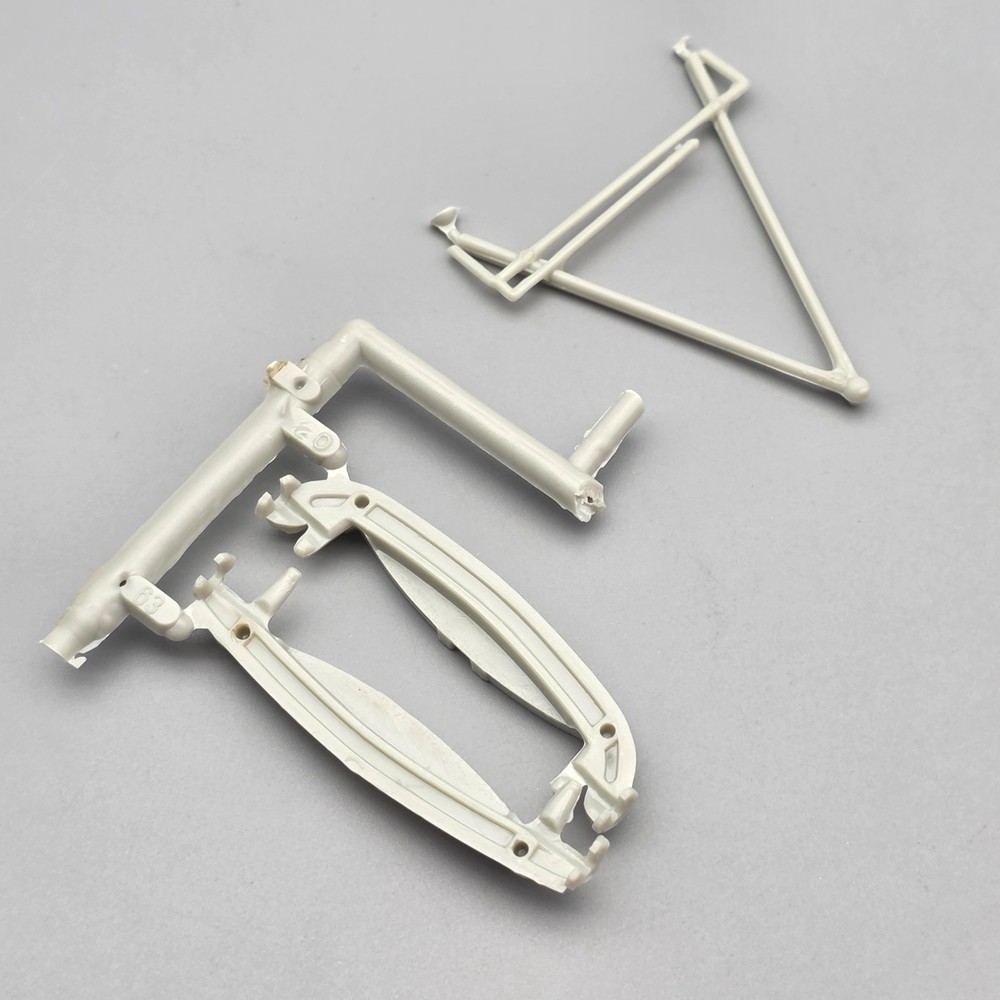 AMT 1/25 1936 Ford Coupe Parts Kitbash Front Suspension