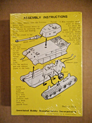 2 Vintage AHM German Tiger & Panther Tank Model Kits Snap Together 1/72 NOS