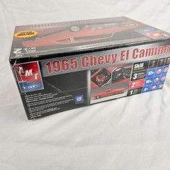 AMT ERTL 1965 Chevy El Camino 1/25 Scale Plastic Model Kit