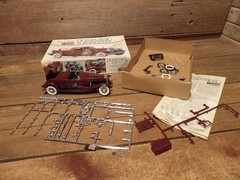 Vintage Monogram The Classic DUESENBERG SJ ROADSTER – JUNKYARD PARTS!