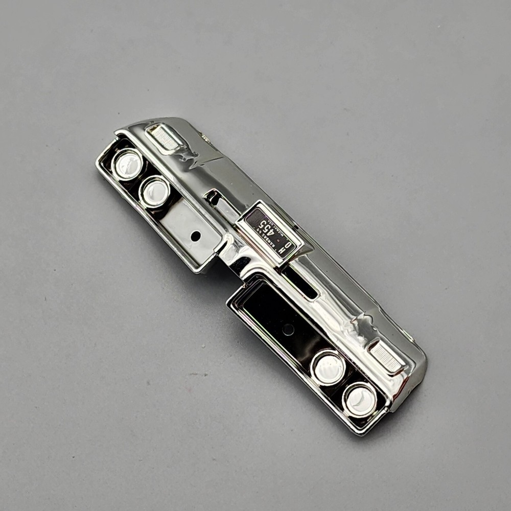 AMT 1/25 Pro Shop 1969 Hurst Olds 4-4-2 Parts Kit Bash Chrome Bumper With Plate