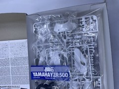 Tamiya Red Bull Yamaha YZR500 1999 Motorcycle Model Kit 1/12 New