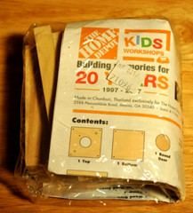 The Home Depot Kids Workshops Bug House New in Sealed Package