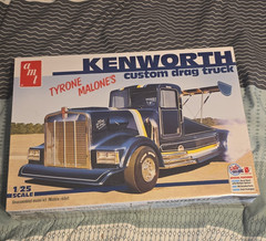 AMT Kenworth Tyrone Malone Custom Drag Truck 1/25 Plastic Model Kit AMT1157/06