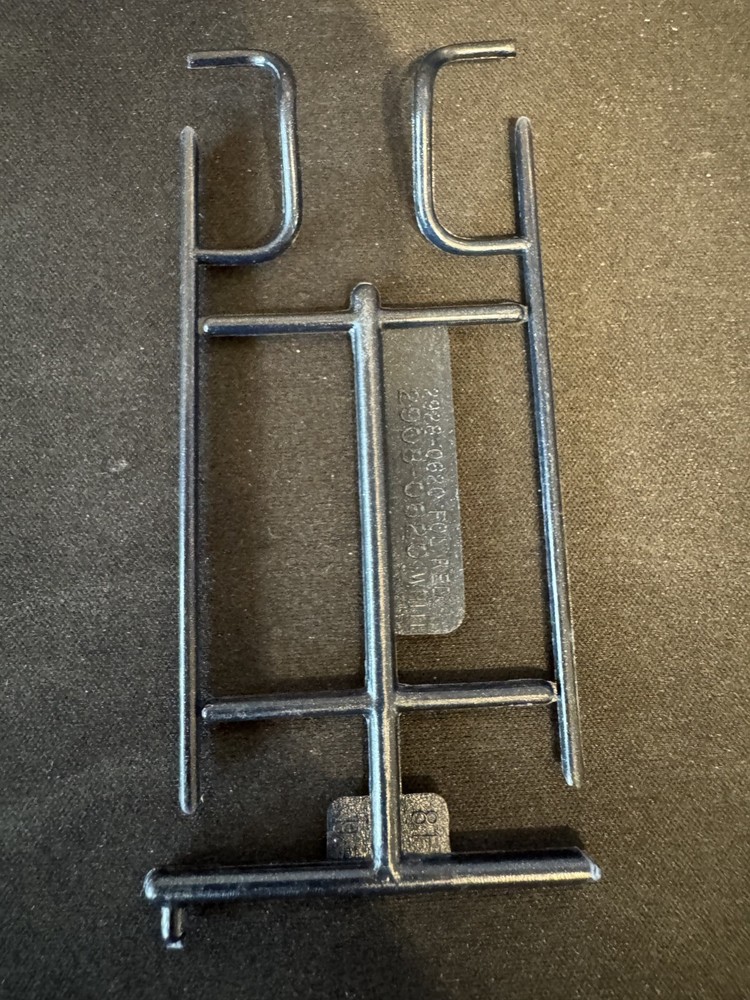 Monogram 2942 Maxwell House T-Bird Stock Car Parts Bash Kicker Bar #9 #81